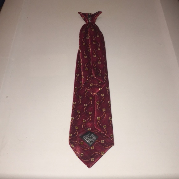 Red and Gold Patterned Boy’s Clip On Necktie - Picture 3 of 6